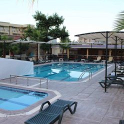 CASTLE PARK HOTEL 3★