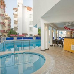 CLEOPATRA GOLDEN BEACH HOTEL 4★