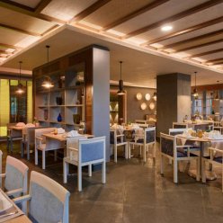 LARA BARUT COLLECTION 5★