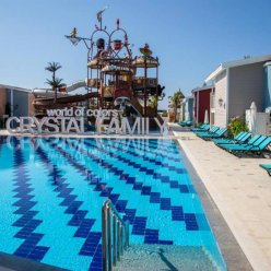 CRYSTAL CLUB WORLD OF COLOURS 4★