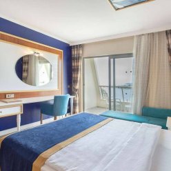 UTOPIA BEACH CLUB 4★