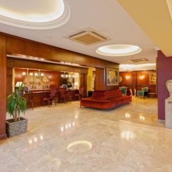 ANTIQUE ROMAN PALACE 5★