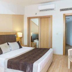 OTIUM FAMILY STONE PALACE 5★