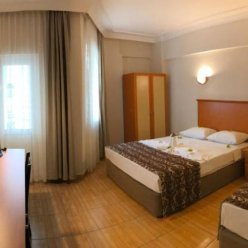 PARK MARINA HOTEL 3★