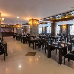 SIDE ROYAL PARADISE 4★