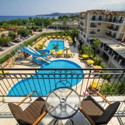 LOCEANICA BEACH RESORT HOTEL 5★