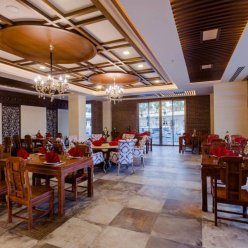 CASTIVAL HOTEL SIDE 5★