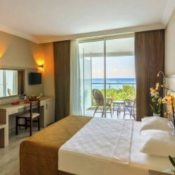 RING BEACH HOTEL 5★