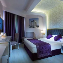 WATER SIDE RESORT & SPA 5★