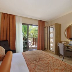 QUATTRO FAMILY CLUB DEM HOTEL 5★