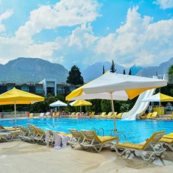 BERALISA FAMILY GARDEN RESORT HOTEL 4 ★