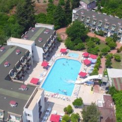 BERALISA FAMILY GARDEN RESORT HOTEL 4 ★