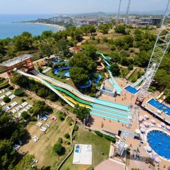 A GOOD LIFE UTOPIA FAMILY RESORT 4★