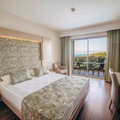 A GOOD LIFE UTOPIA FAMILY RESORT 4★