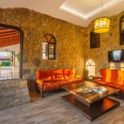 LA FINCA MARINA HOTEL 4★