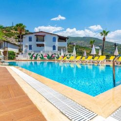 LA FINCA MARINA HOTEL 4★