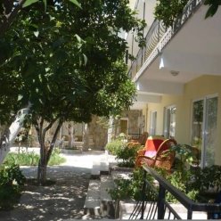 ARES ENDAM GARDEN HOTEL 4 ★