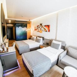 LAREN FAMILY HOTEL 3★