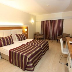 TT HOTELS PEGASOS ROYAL 5★