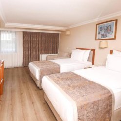 MIRAMARE QUEEN HOTEL 5★