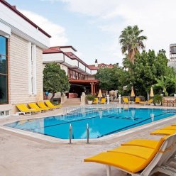 KEMPER FELICE HOTEL 3★