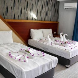 BAYAR GARDEN HOLIDAY VILLAGE 4★-_