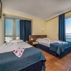 ARSI BLUE SEA BEACH HOTEL 4★