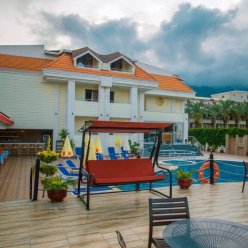 EMILY ROSE HOTEL 3★