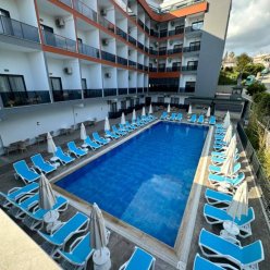 SIDE GOLDEN ROCK 4★