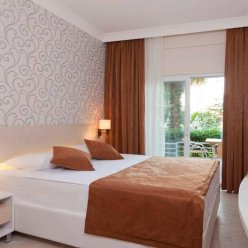 CLUB MERMAID VILLAGE 4★