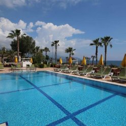 VALERI BEACH HOTEL 4★