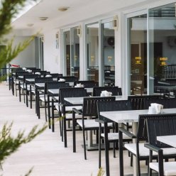 BESO BEACH HOTEL 4★