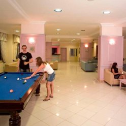 EVA BEACH HOTEL 3★