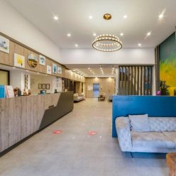 SMART HOLIDAY HOTEL 4★