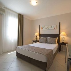 SMART HOLIDAY HOTEL 4★