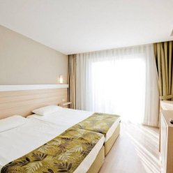 AKDORA ELITE HOTEL & SPA 4★