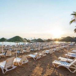 RAMIRA BEACH HOTEL 4★