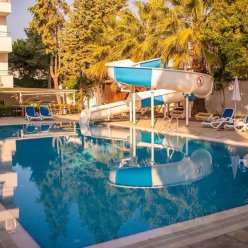 AKALIA SUITE HOTEL & SPA 4★