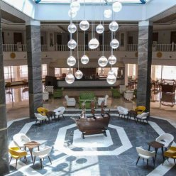 THE HOLIDAY RESORT 4★