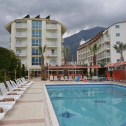 LIMS BONA DEA BEACH 4★