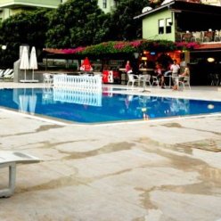 APART GREEN PARK HOTEL 3★