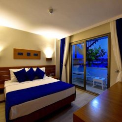 JASMIN BEACH HOTEL BODRUM 4★