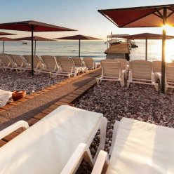 GOLDEN LOTUS HOTEL 4★