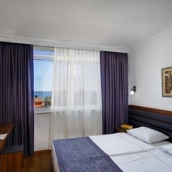 BONAPART SEALINE SUIT HOTEL 3★