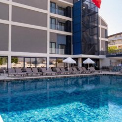 SIDE SQUARE HOTEL (tikai pieaugušajiem, +16) 4★