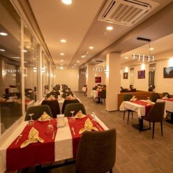 VIKING GARDEN HOTEL & SPA 4★