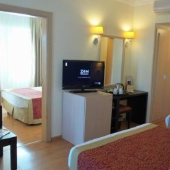 VIKING GARDEN HOTEL & SPA 4★