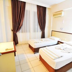 ARSI SWEET SUITE HOTEL 3★