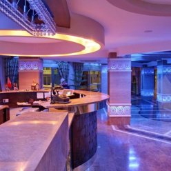 TAC PREMIER HOTEL & SPA 4★