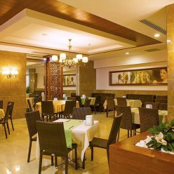 DIAMOND BEACH HOTEL & SPA 5★